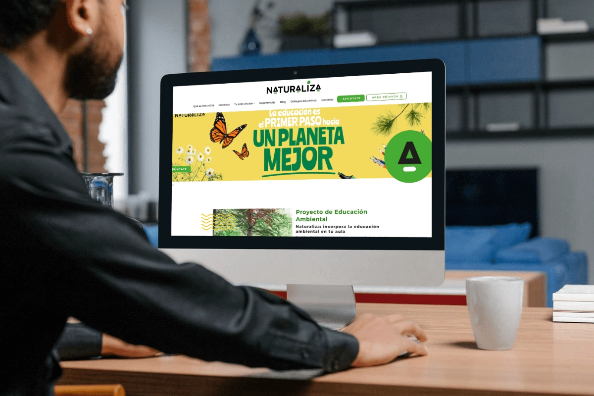 página web de Naturaliza